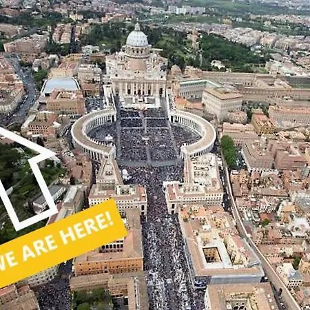 In Front Of The Vatican Διαμέρισμα